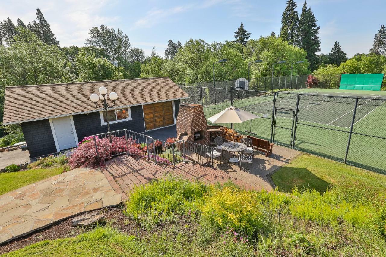 Brookside Bed & Breakfast Hood River Extérieur photo