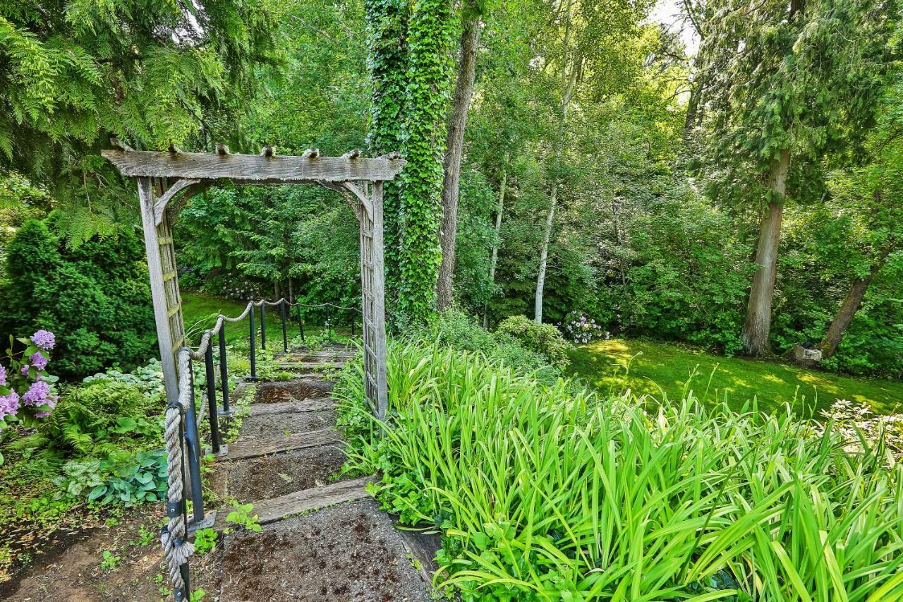 Brookside Bed & Breakfast Hood River Extérieur photo